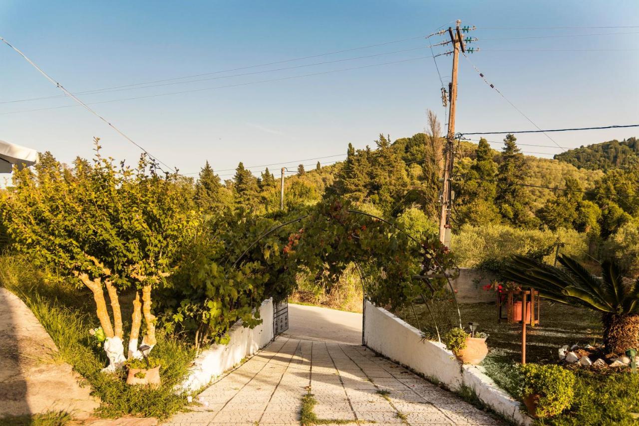 Отель Corfu Country House Виталадес Экстерьер фото